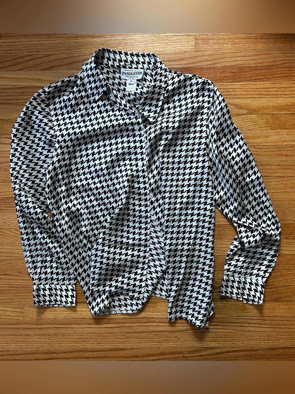 Vintag Pendleton Silk Black and White Houndstooth Blouse Sz 12